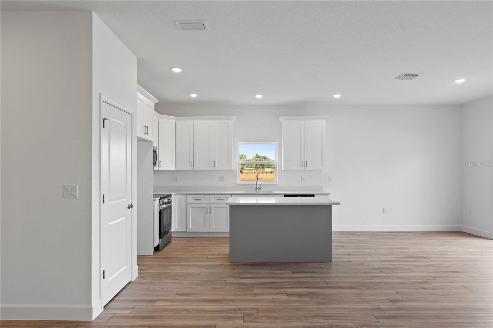816 W 24TH ST, SANFORD, FL, 32771