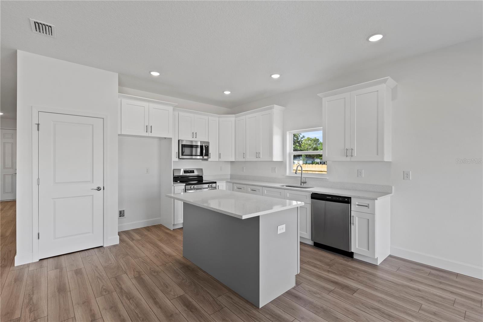 816 W 24TH ST, SANFORD, FL, 32771