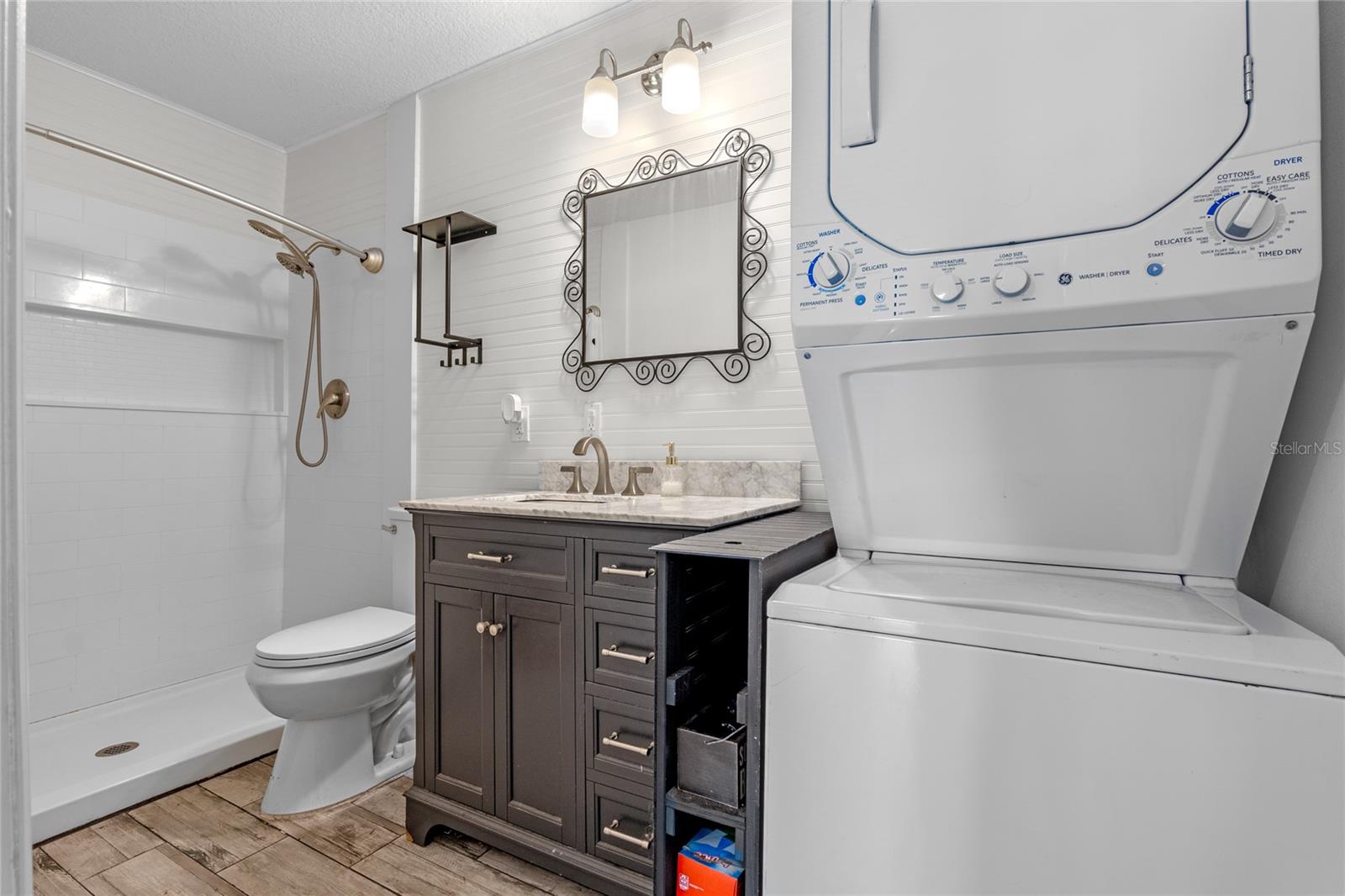 1254 SEMINOLA BLVD, CASSELBERRY, FL, 32707