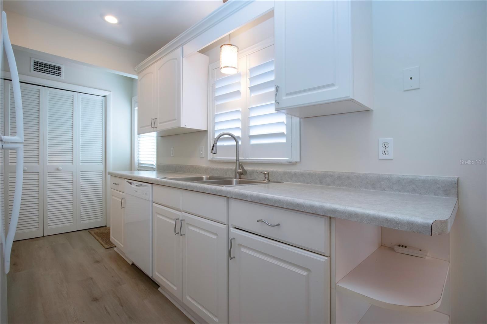 2291 PUEBLO LN #V46, SARASOTA, FL, 34231