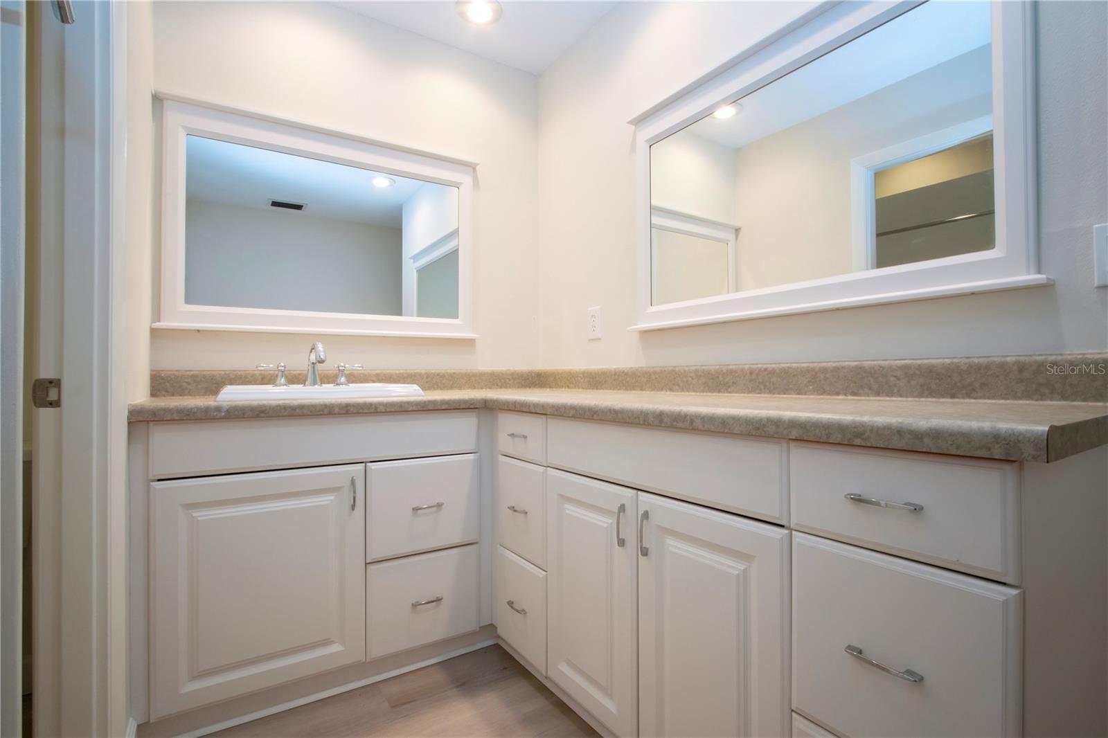 2291 PUEBLO LN #V46, SARASOTA, FL, 34231