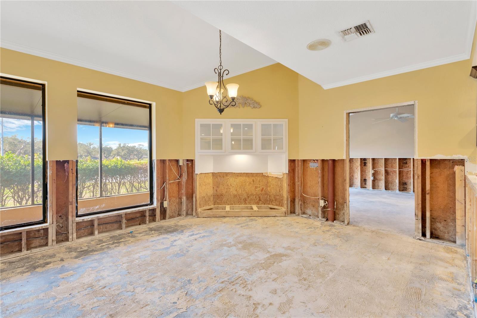 6151 SILVER OAKS DR, ZEPHYRHILLS, FL, 33542