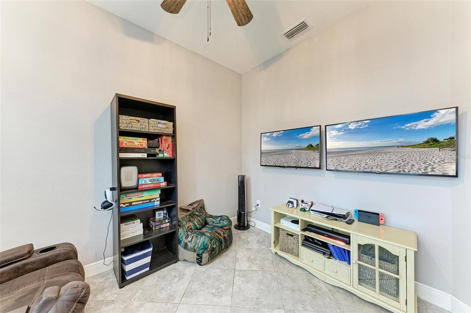 2467 ODESSA LN, PUNTA GORDA, FL, 33983