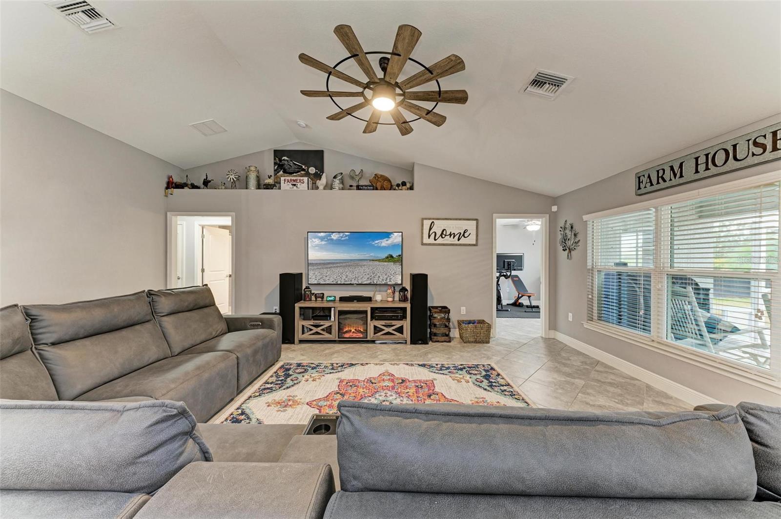 2467 ODESSA LN, PUNTA GORDA, FL, 33983
