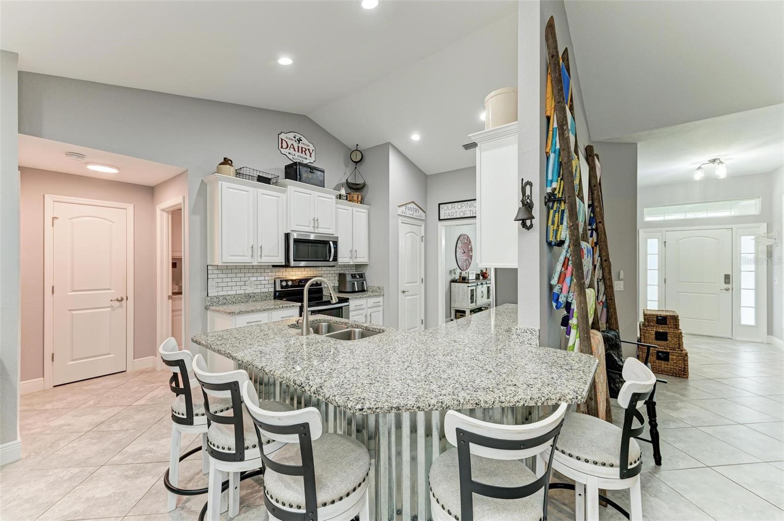 2467 ODESSA LN, PUNTA GORDA, FL, 33983