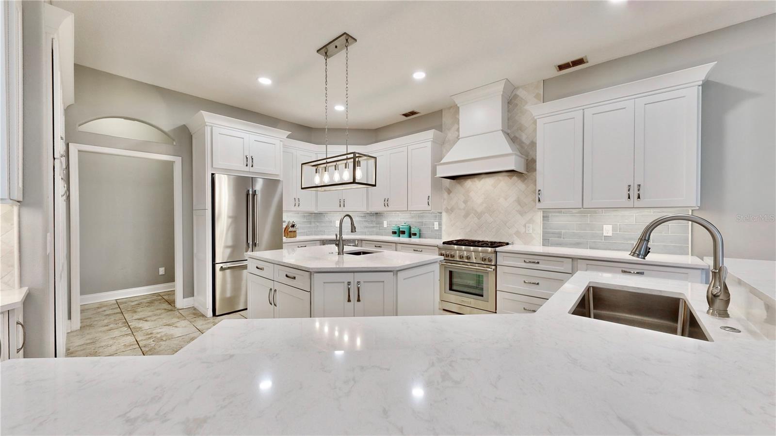 5253 MIRA VISTA DR, PALM HARBOR, FL, 34685
