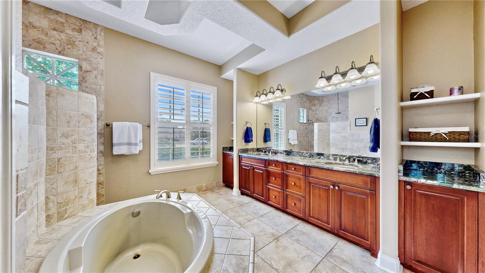 5253 MIRA VISTA DR, PALM HARBOR, FL, 34685