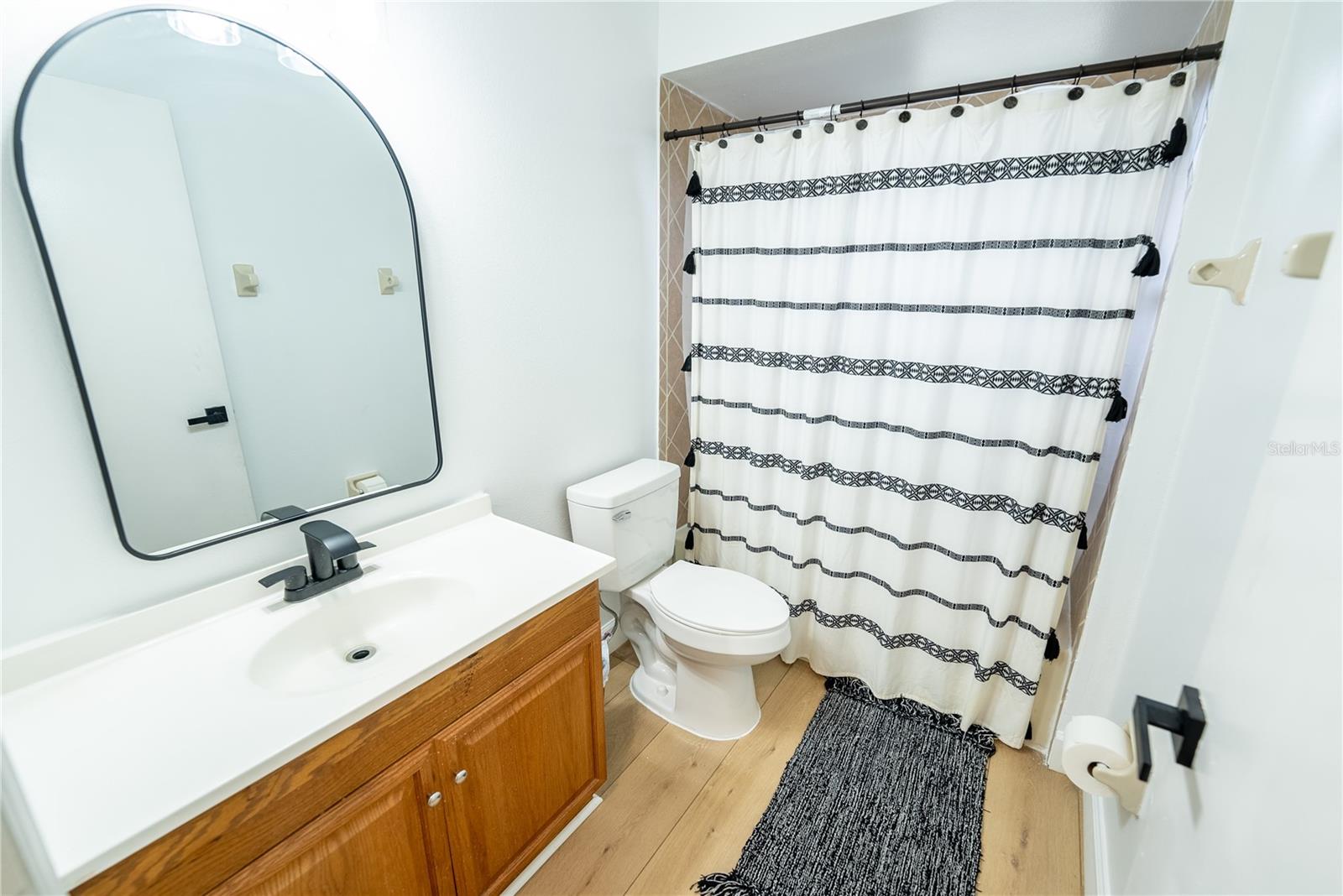 883 MONTROSE AVE, ORANGE CITY, FL, 32763