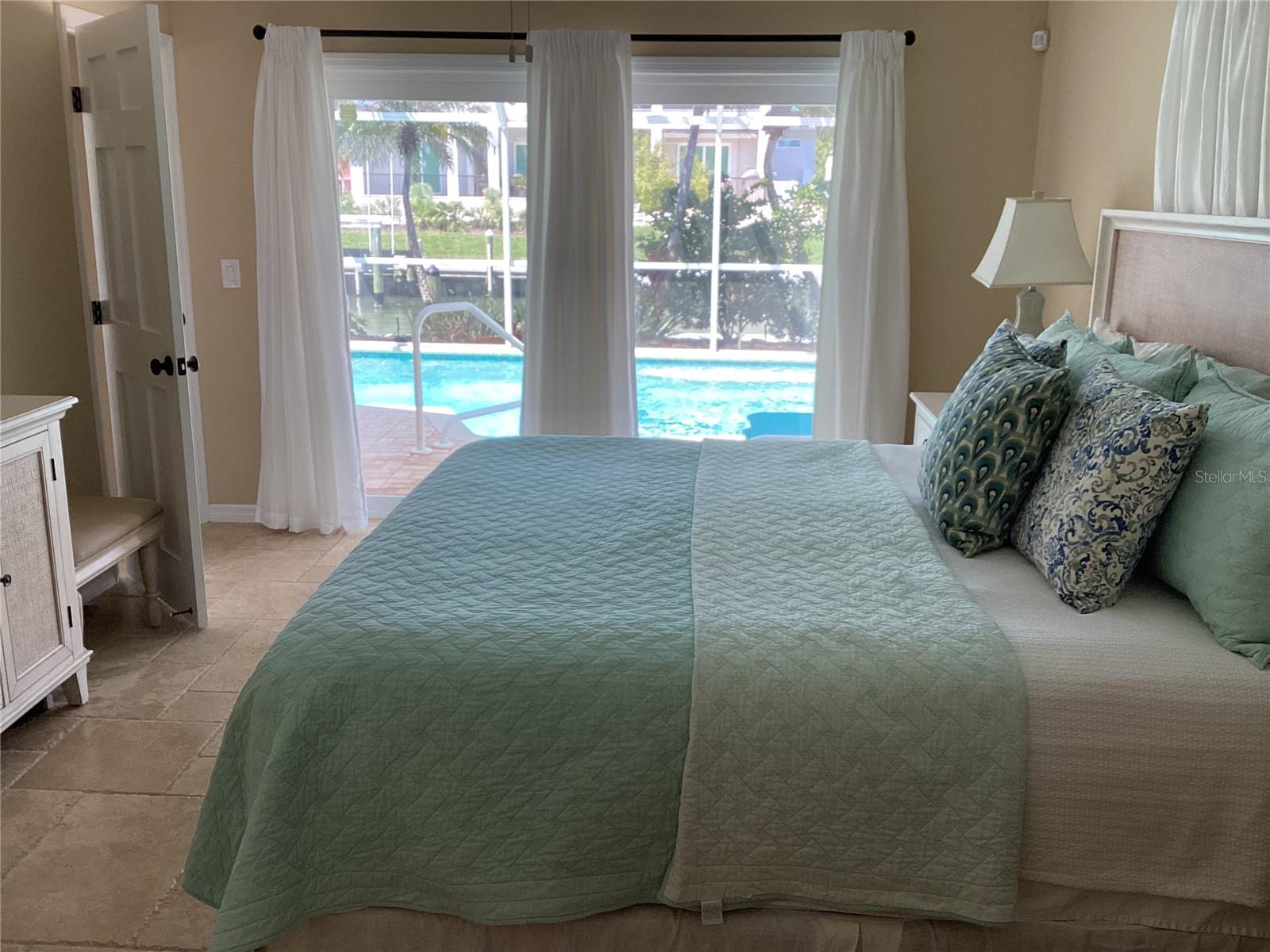 521 WEDGE LN, LONGBOAT KEY, FL, 34228