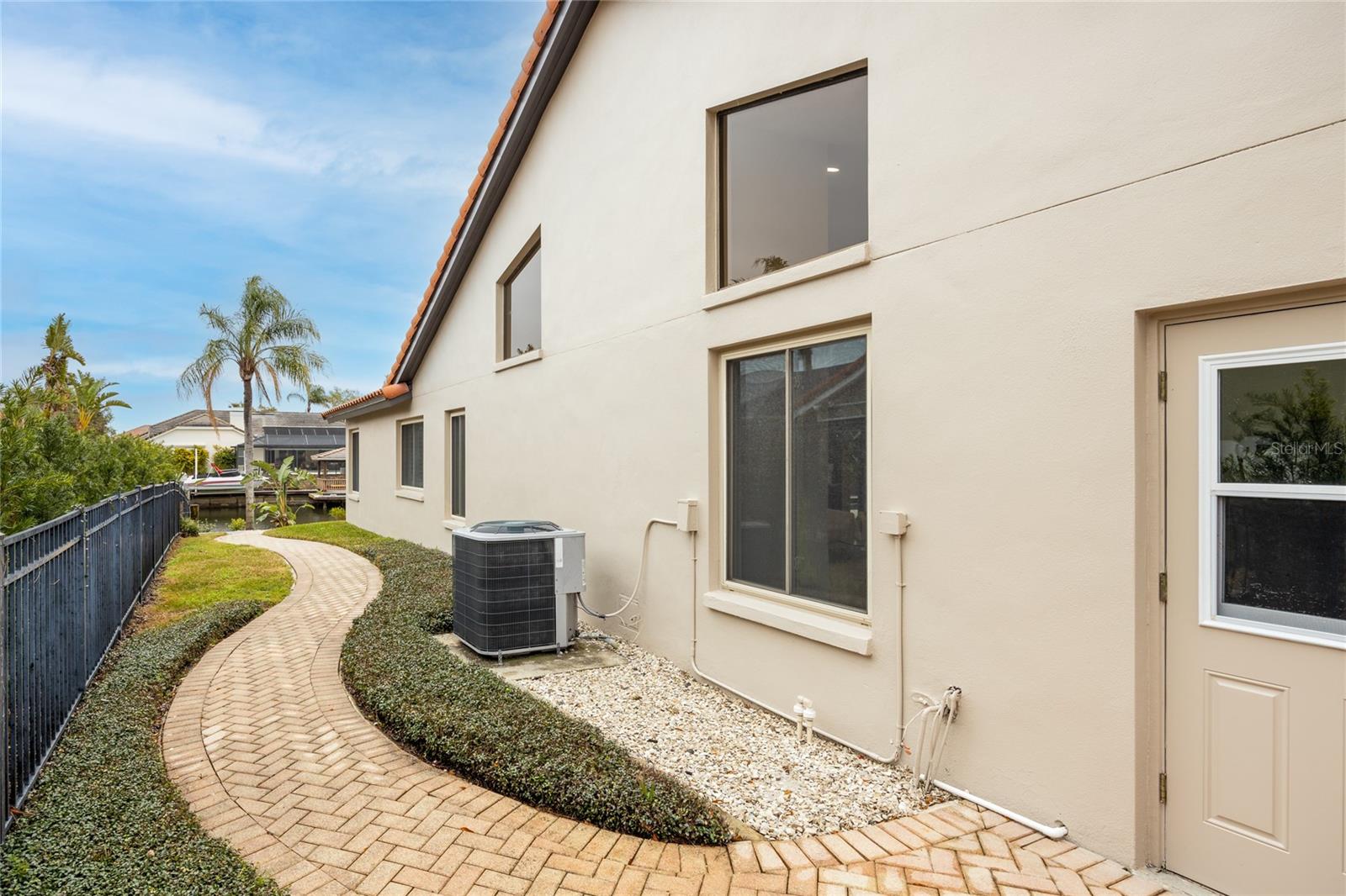 5809 CRUISER WAY, TAMPA, FL, 33615