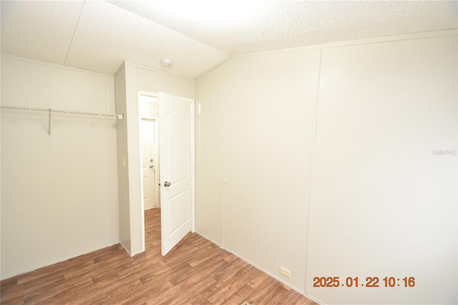 7515 SYMMES RD, GIBSONTON, FL, 33534
