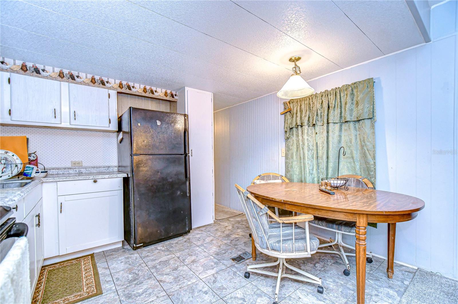 6141 RIDGEWOOD DR, ZEPHYRHILLS, FL, 33542