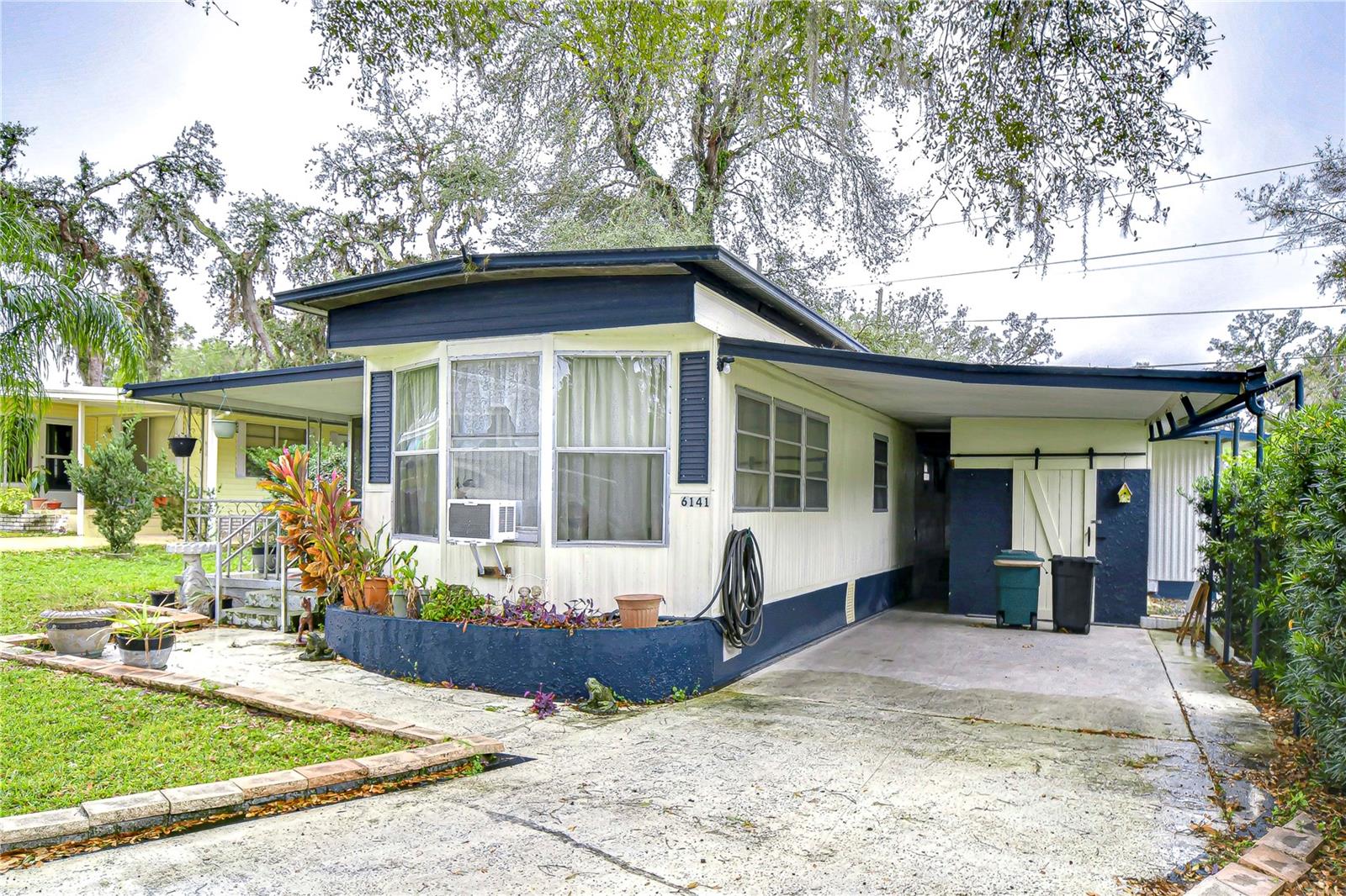 6141 RIDGEWOOD DR, ZEPHYRHILLS, FL, 33542
