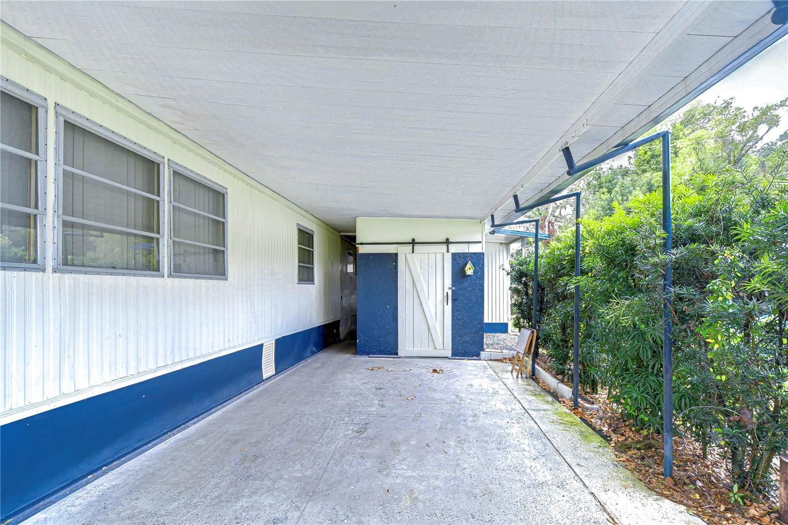 6141 RIDGEWOOD DR, ZEPHYRHILLS, FL, 33542