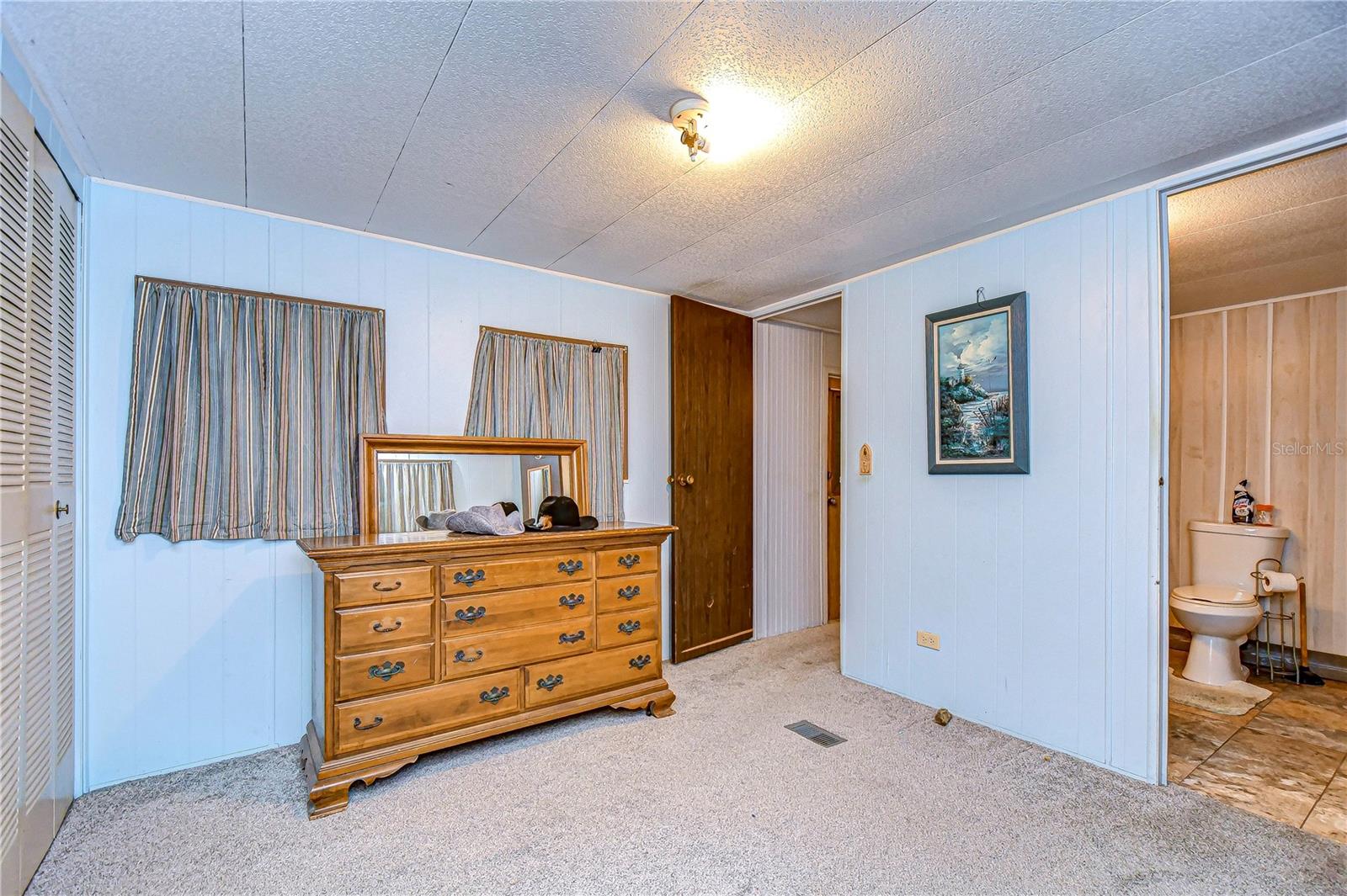 6141 RIDGEWOOD DR, ZEPHYRHILLS, FL, 33542