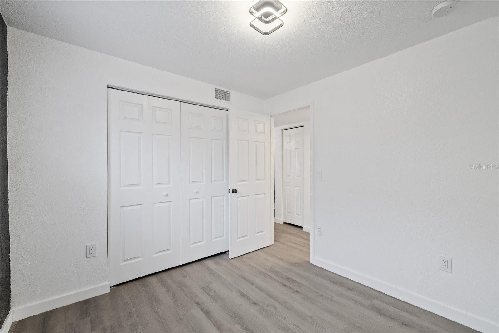 303 E 120TH AVE, TAMPA, FL, 33612