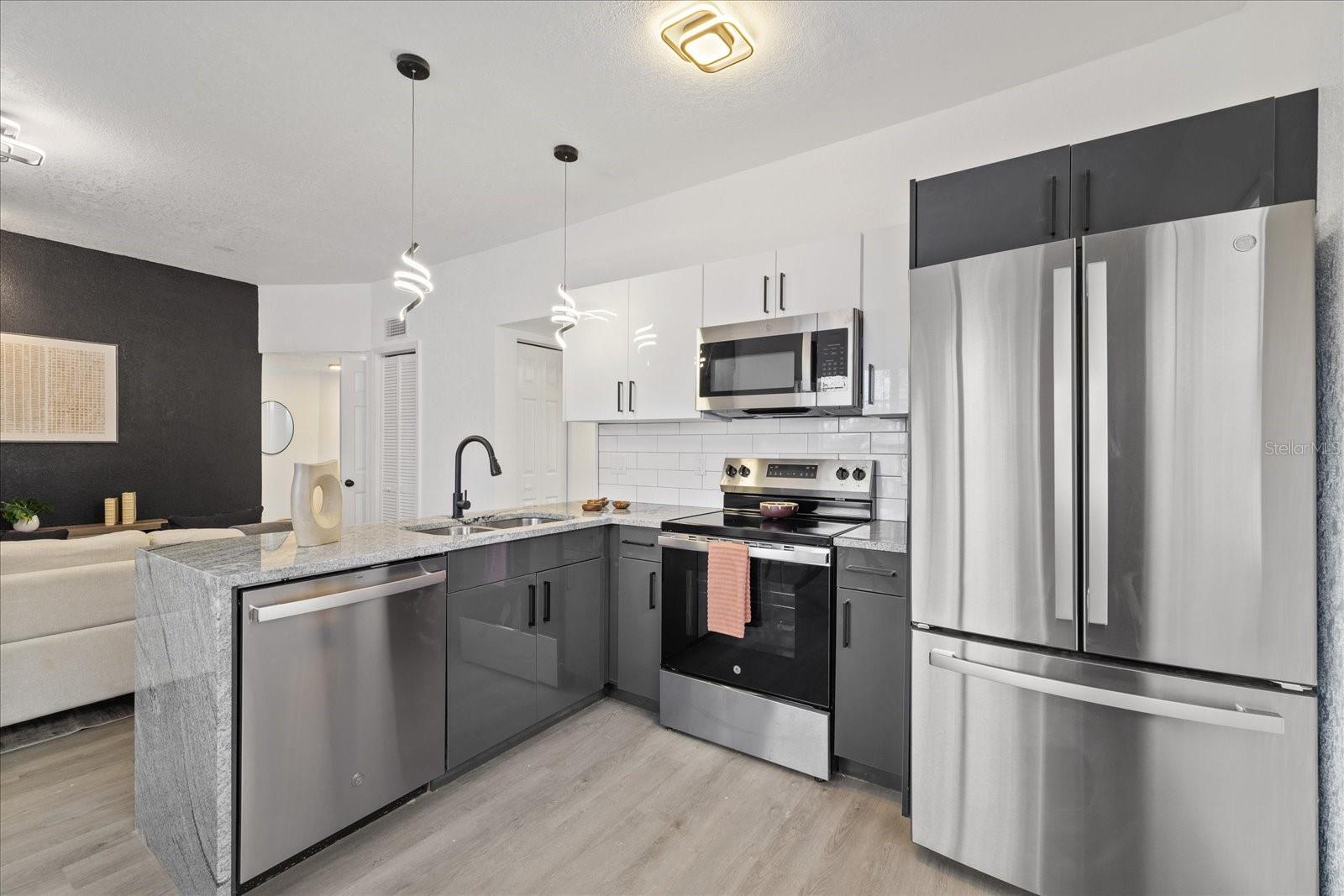 303 E 120TH AVE, TAMPA, FL, 33612