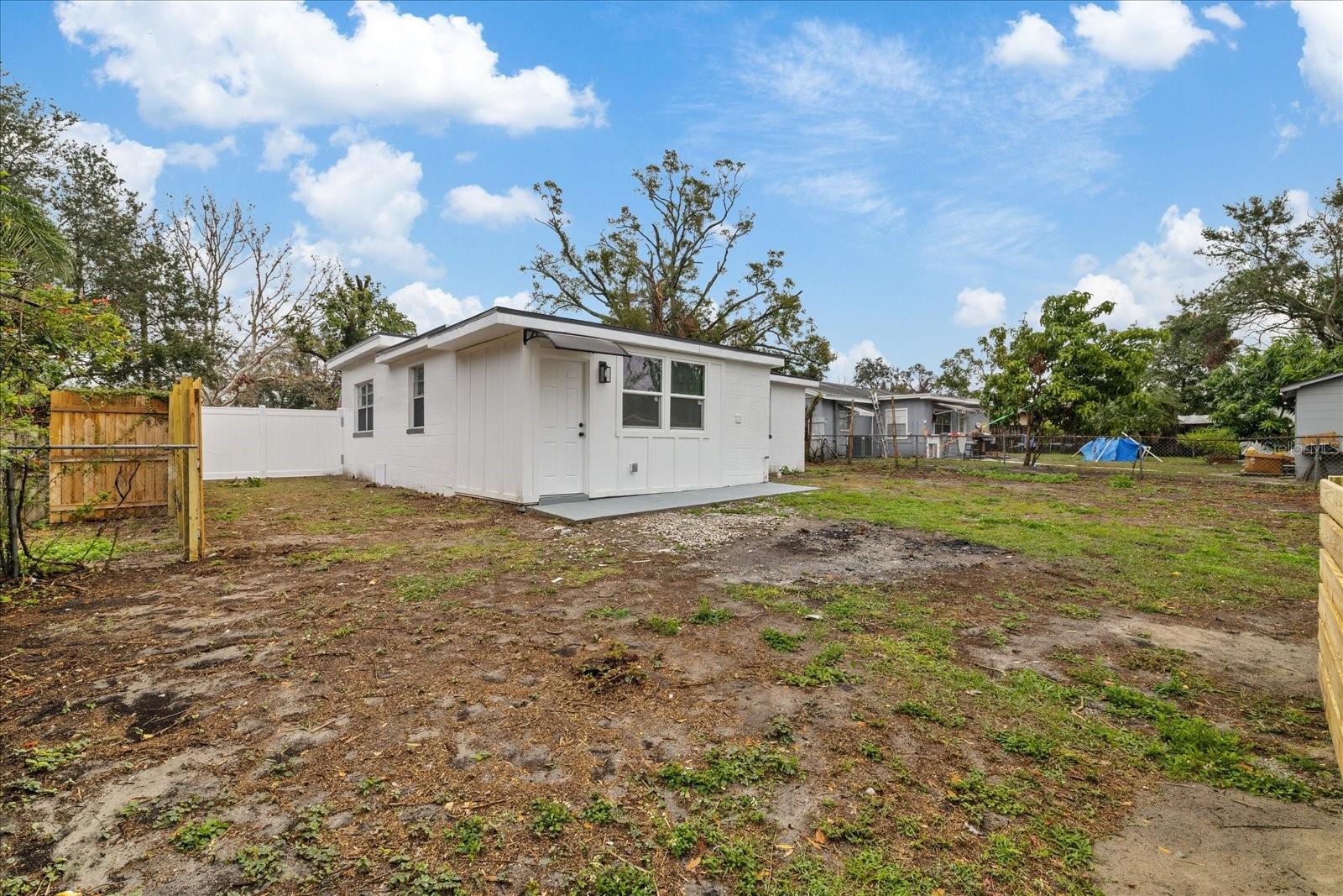 303 E 120TH AVE, TAMPA, FL, 33612