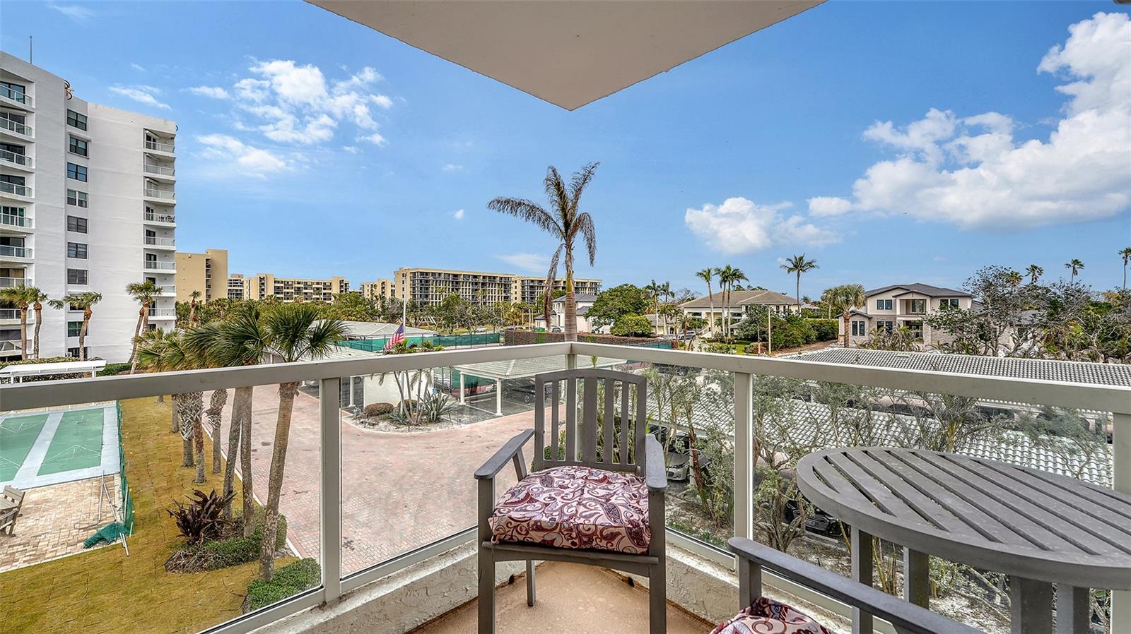 1000 LONGBOAT CLUB RD #304, LONGBOAT KEY, FL, 34228