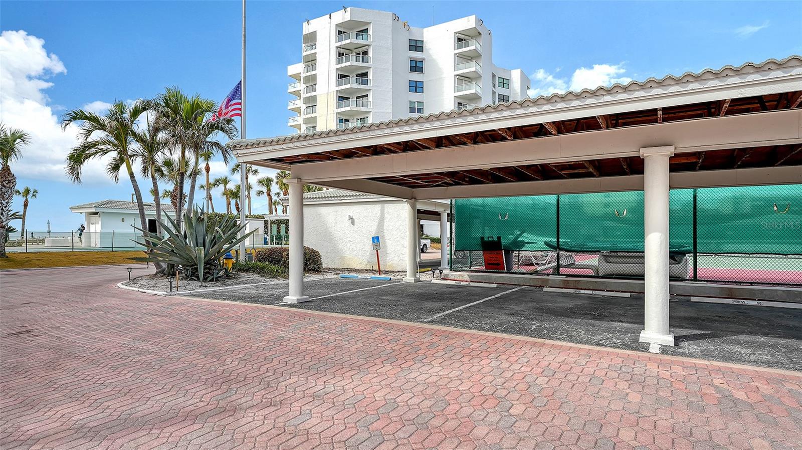 1000 LONGBOAT CLUB RD #304, LONGBOAT KEY, FL, 34228