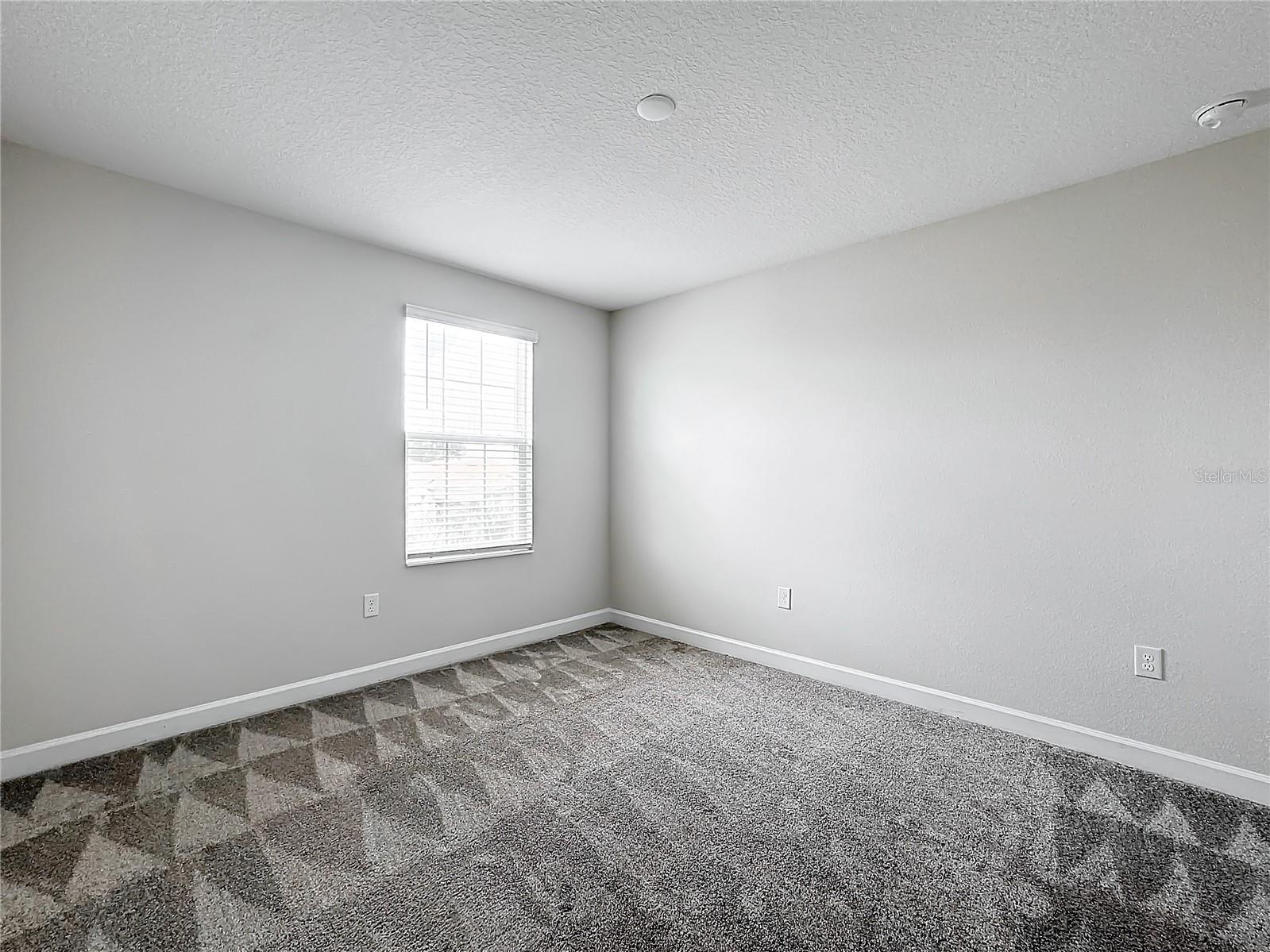 8886 FALLEN OAK DR, DAVENPORT, FL, 33896