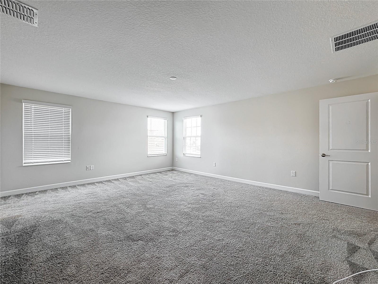 8886 FALLEN OAK DR, DAVENPORT, FL, 33896