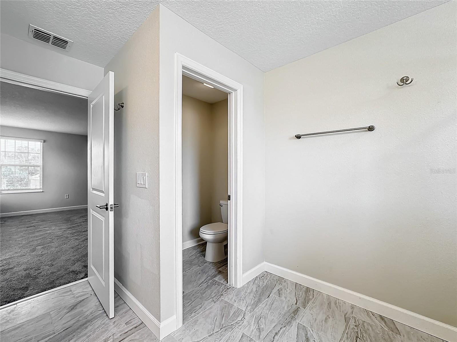 8886 FALLEN OAK DR, DAVENPORT, FL, 33896