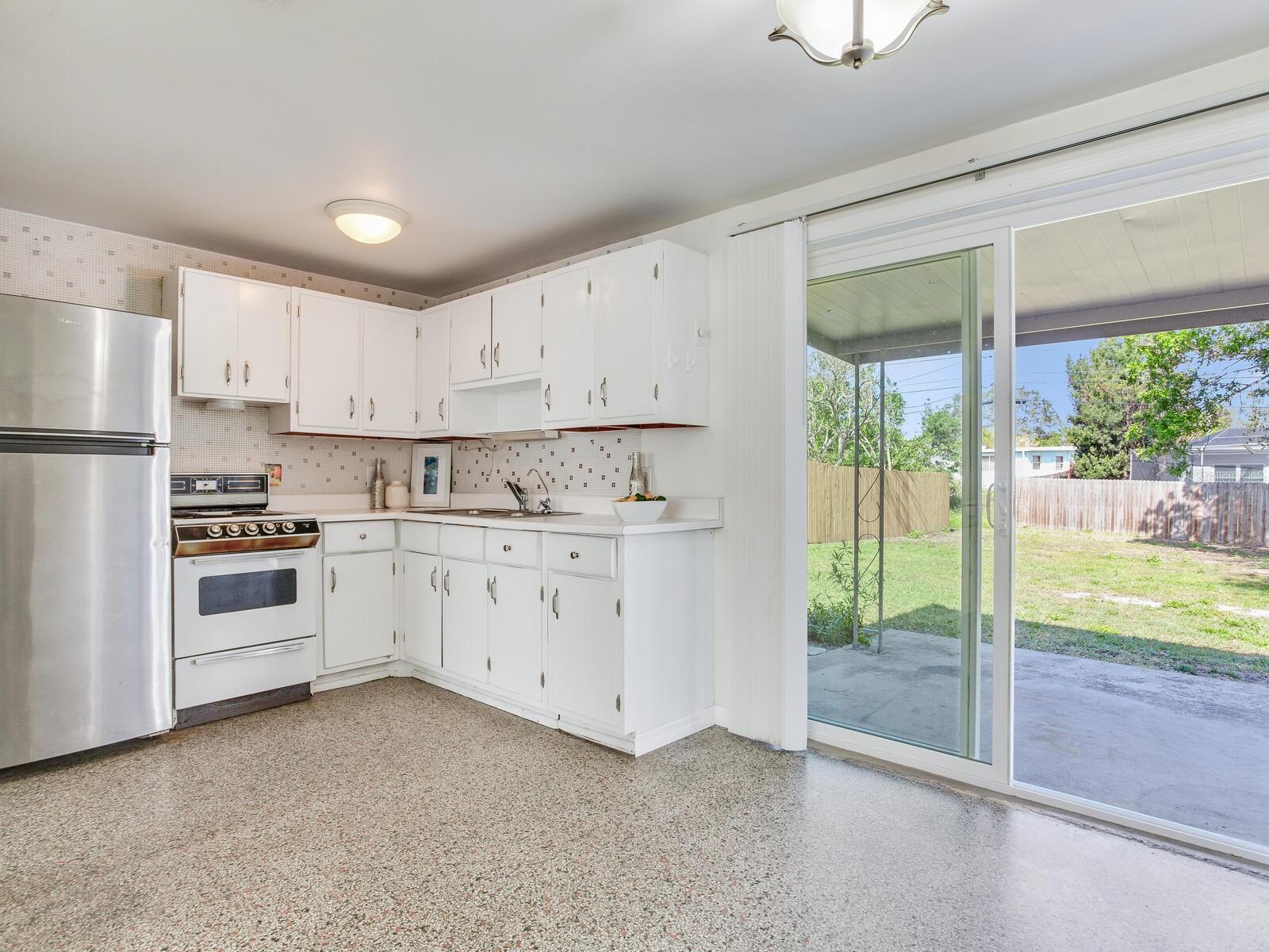 10463 118TH AVE, LARGO, FL, 33773