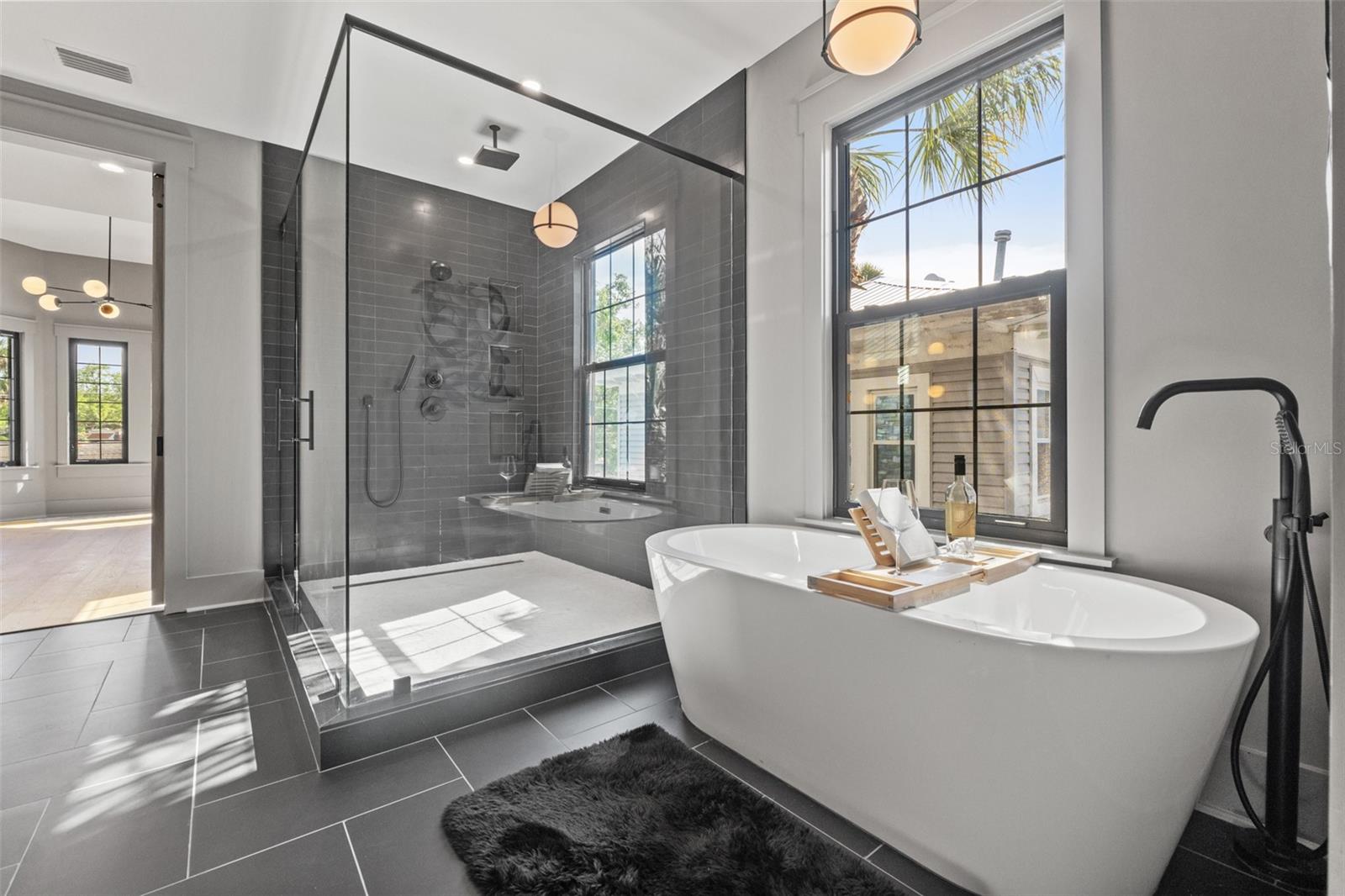 807 W PARK AVE, TAMPA, FL, 33602