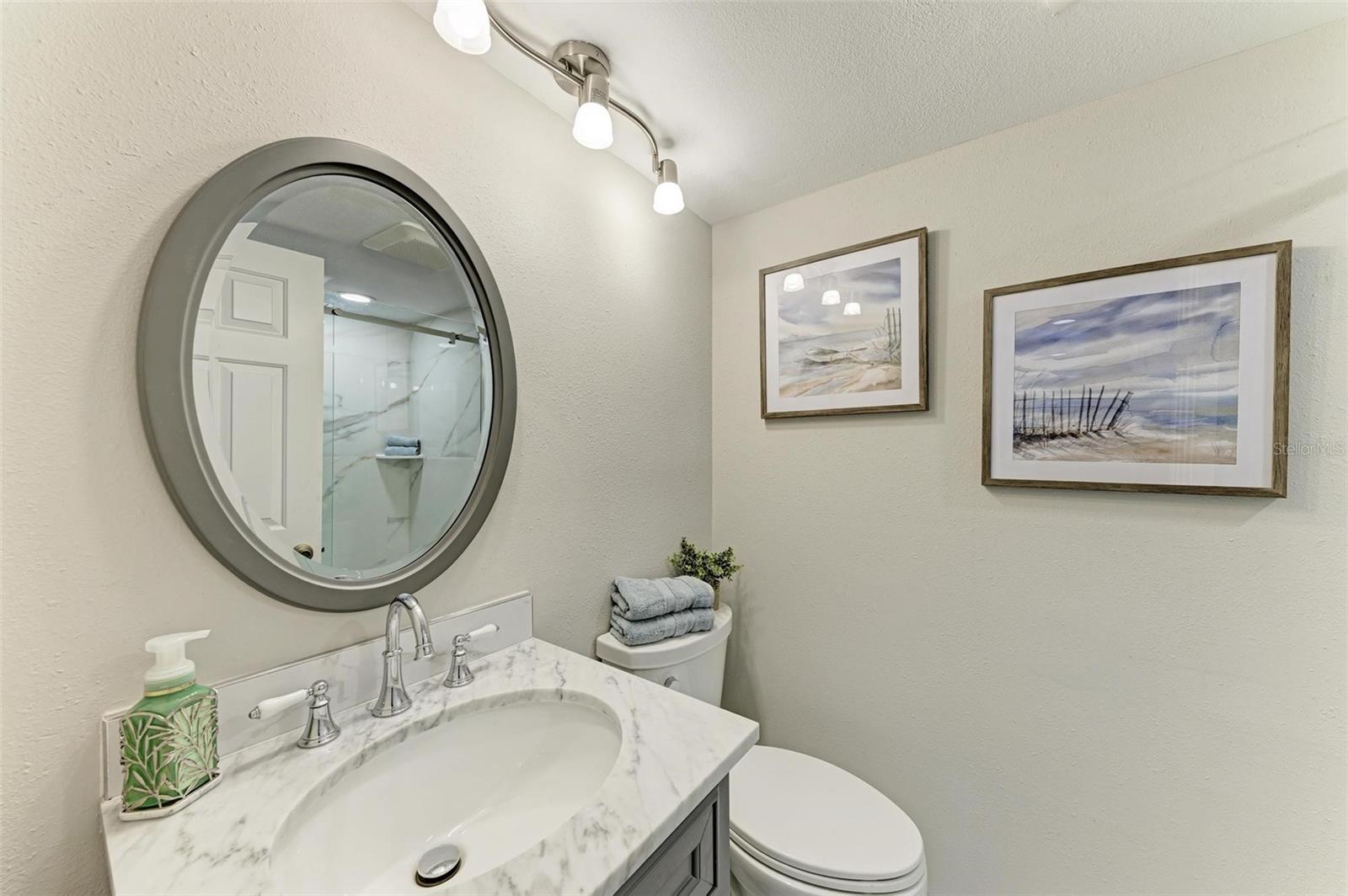 25 TIDY ISLAND BLVD, BRADENTON, FL, 34210