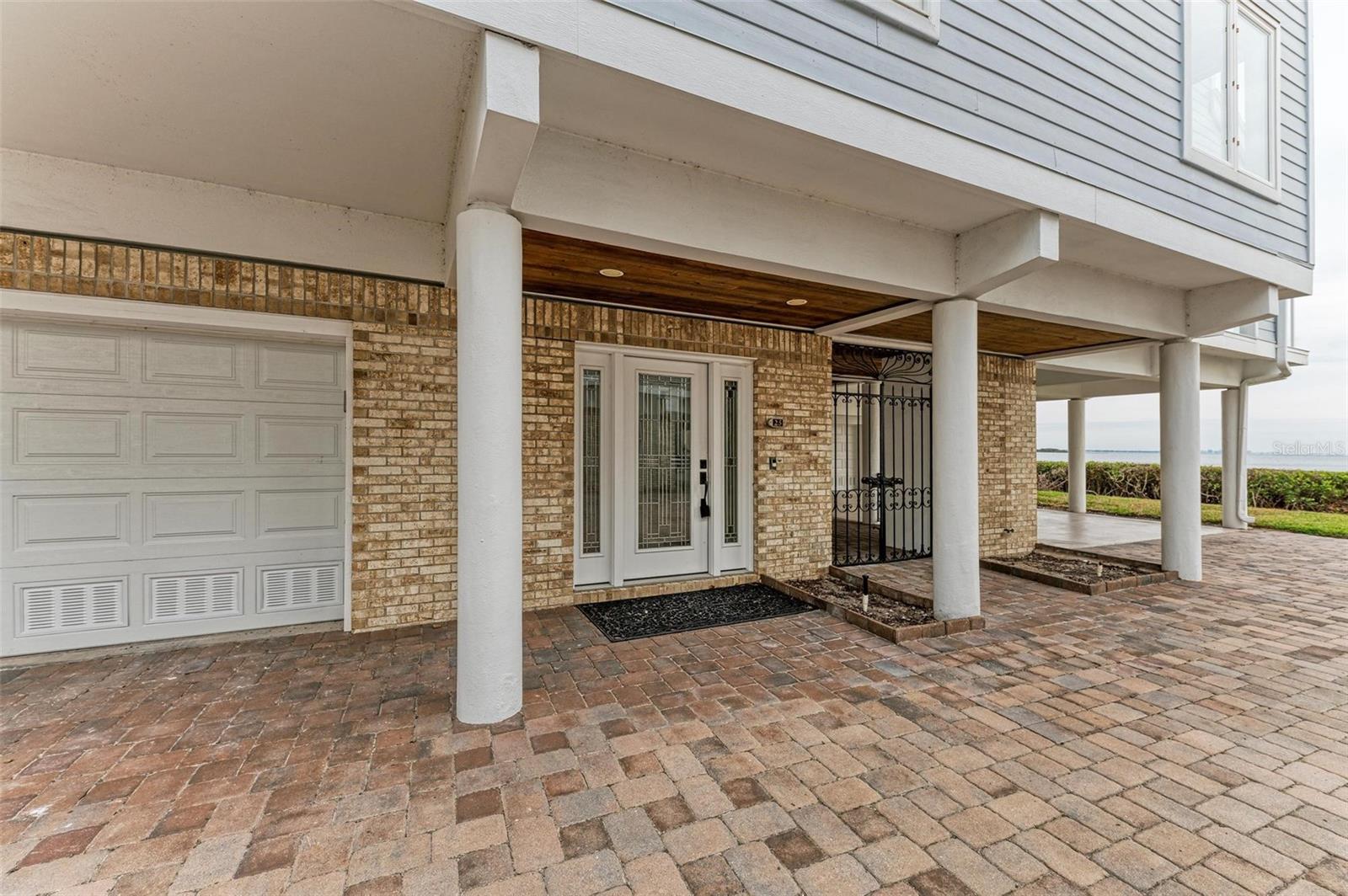 25 TIDY ISLAND BLVD, BRADENTON, FL, 34210