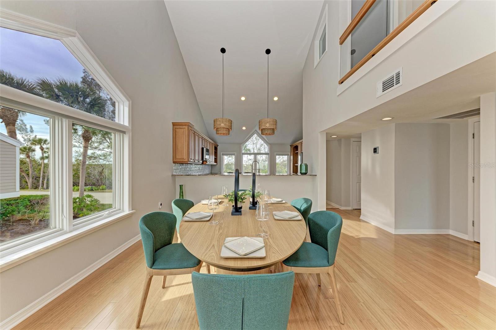25 TIDY ISLAND BLVD, BRADENTON, FL, 34210