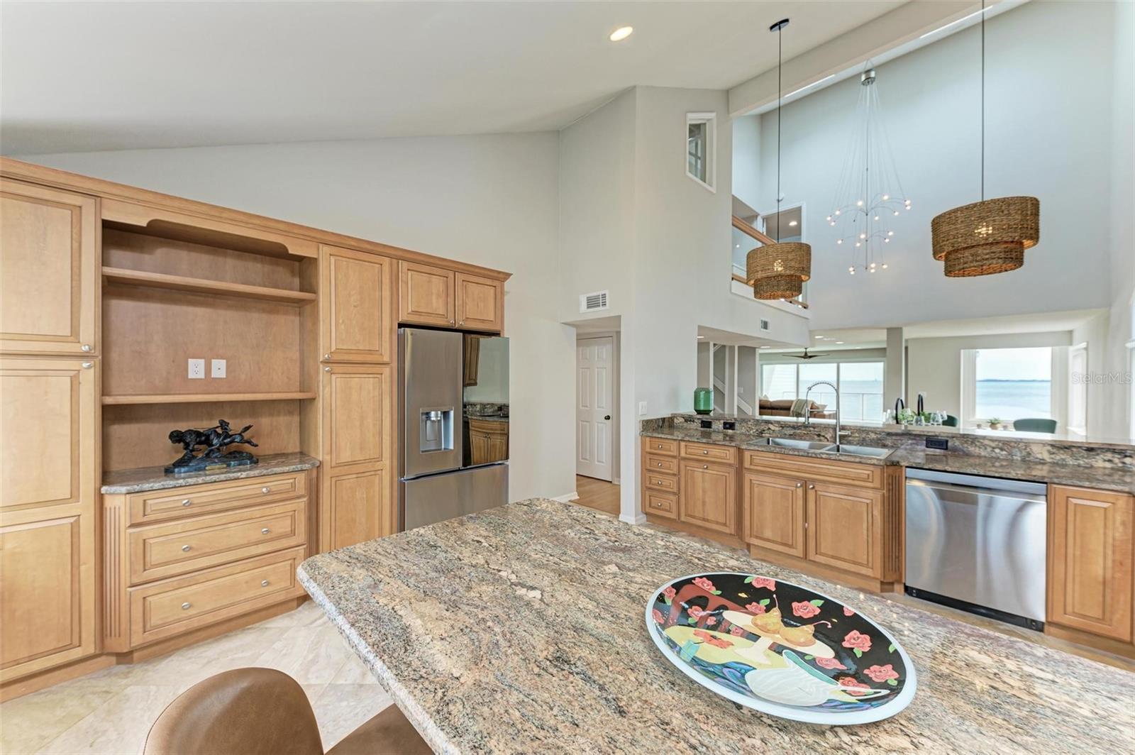 25 TIDY ISLAND BLVD, BRADENTON, FL, 34210