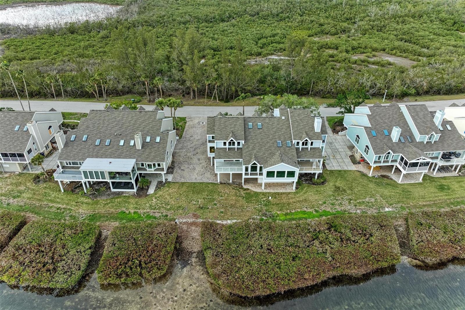 25 TIDY ISLAND BLVD, BRADENTON, FL, 34210