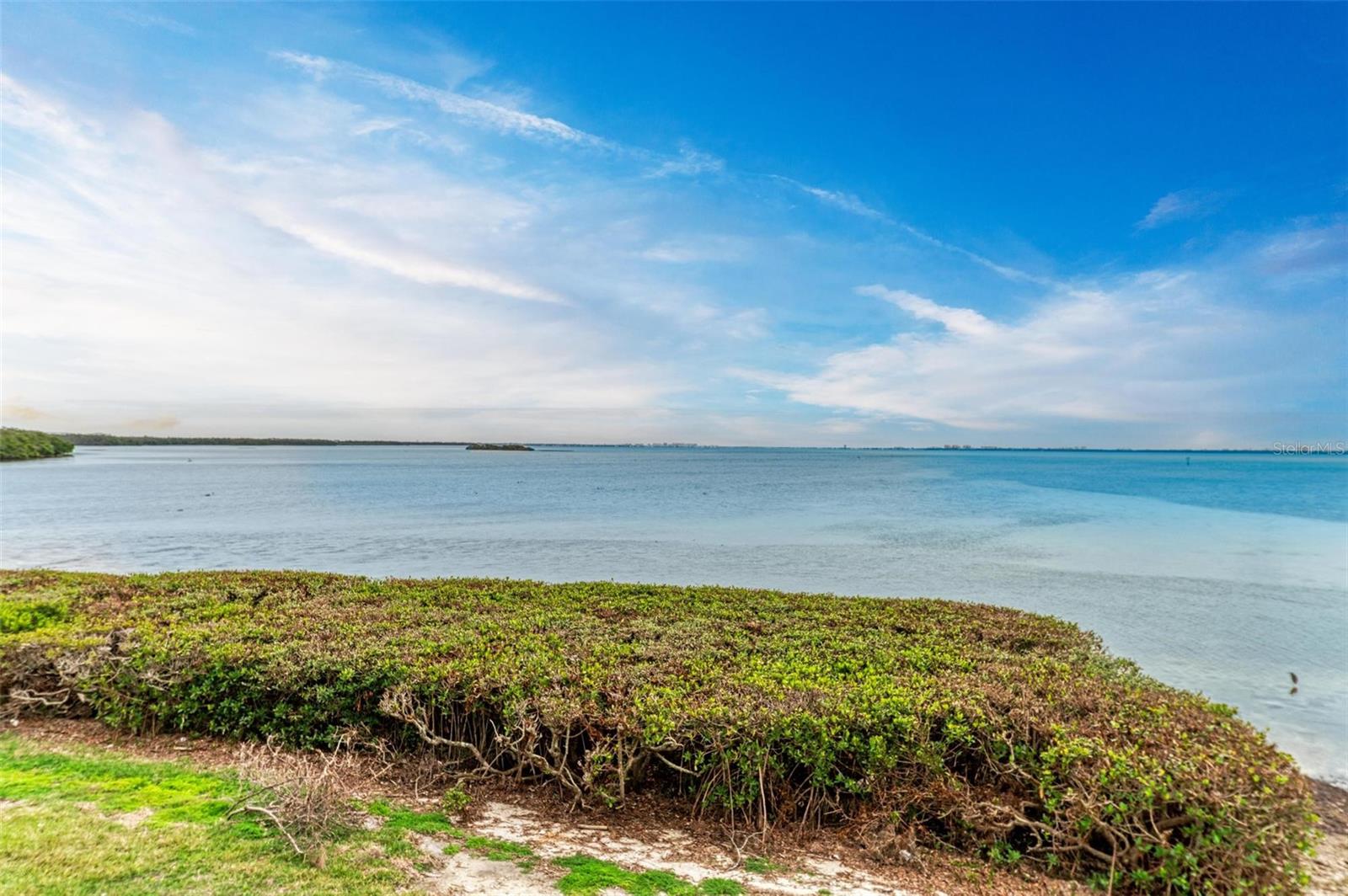 25 TIDY ISLAND BLVD, BRADENTON, FL, 34210