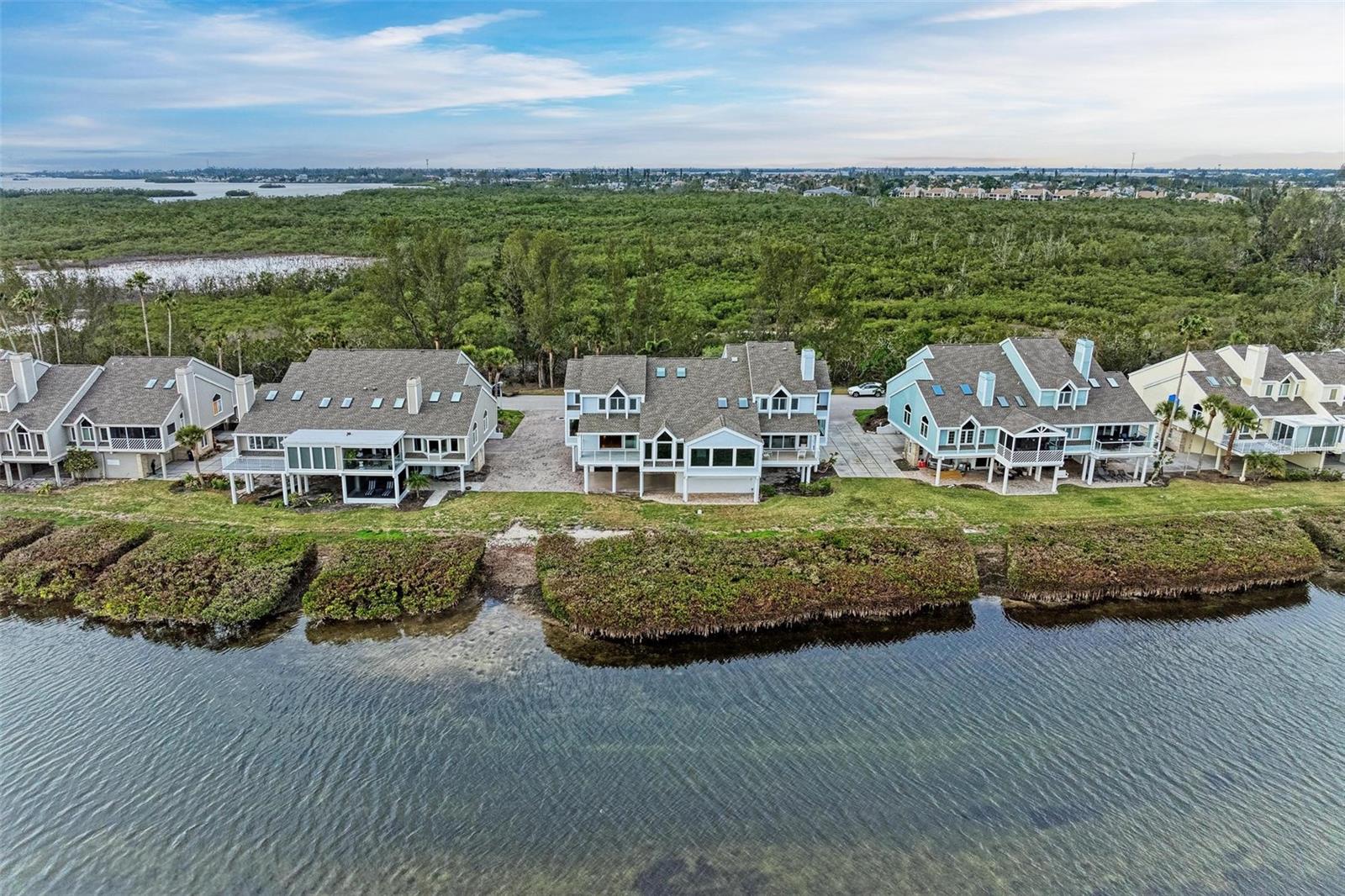 25 TIDY ISLAND BLVD, BRADENTON, FL, 34210