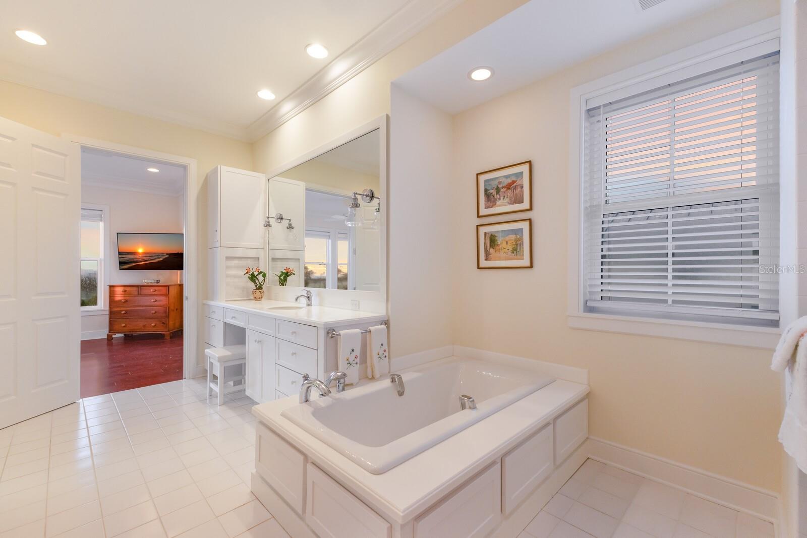 1600 JEAN LAFITTE DR, BOCA GRANDE, FL, 33921