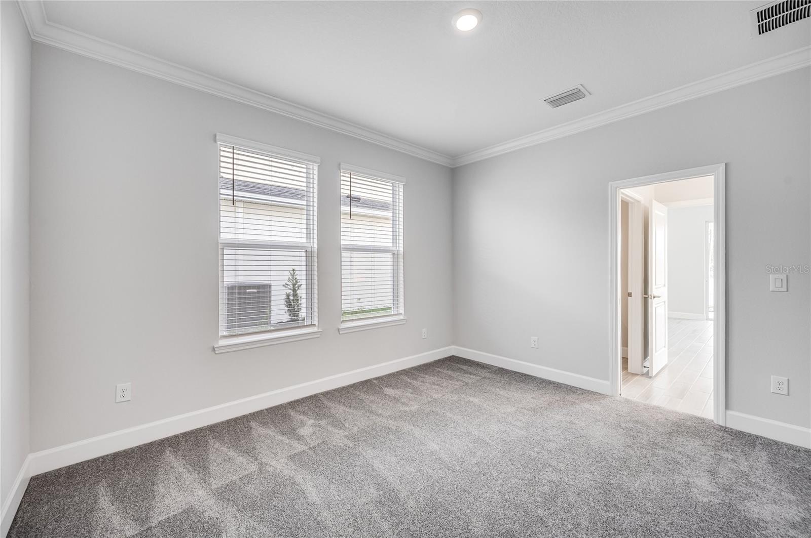 33945 LANDSMAN LOOP, WESLEY CHAPEL, FL, 33543