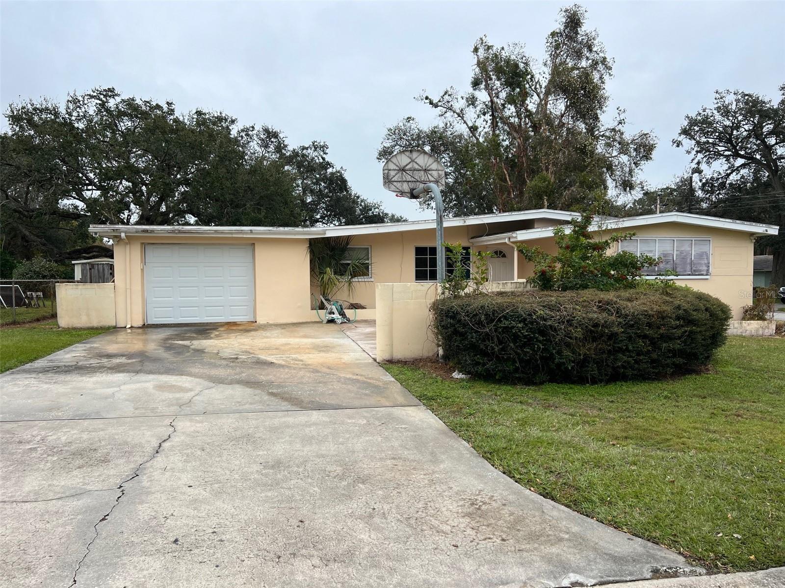 1373 FAIRFAX RD, CLEARWATER, FL, 33764