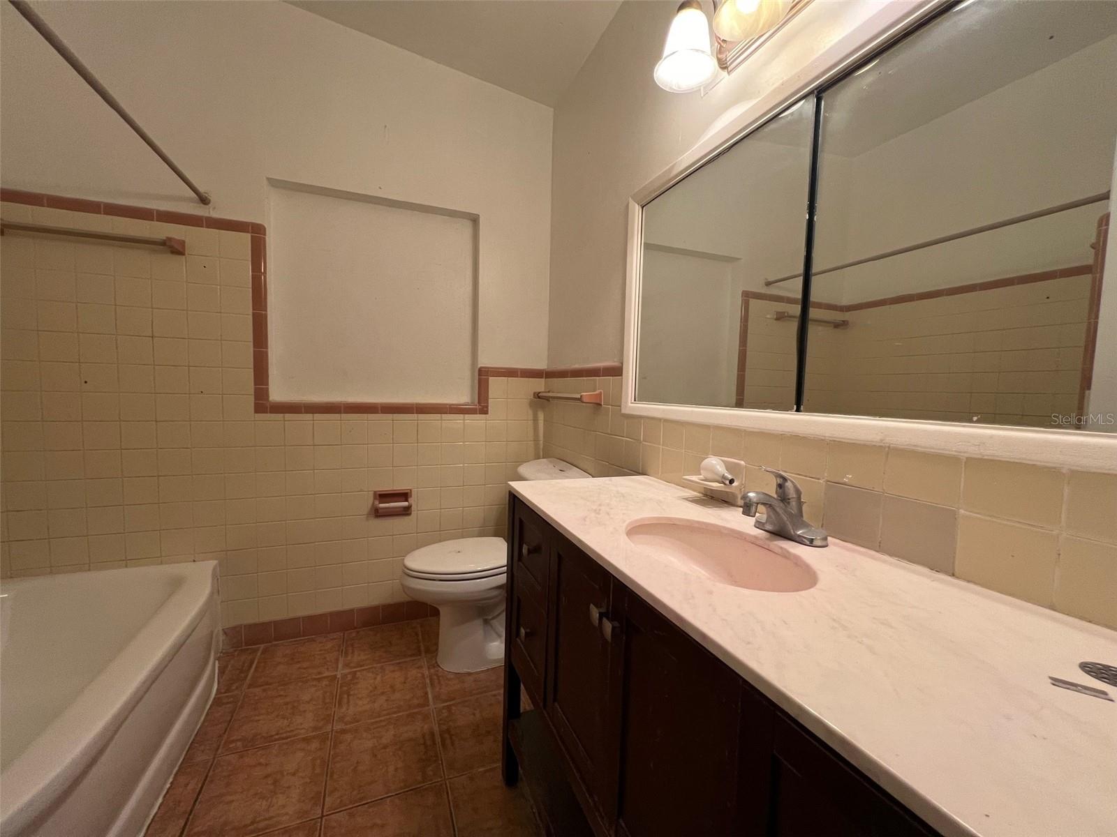 1373 FAIRFAX RD, CLEARWATER, FL, 33764