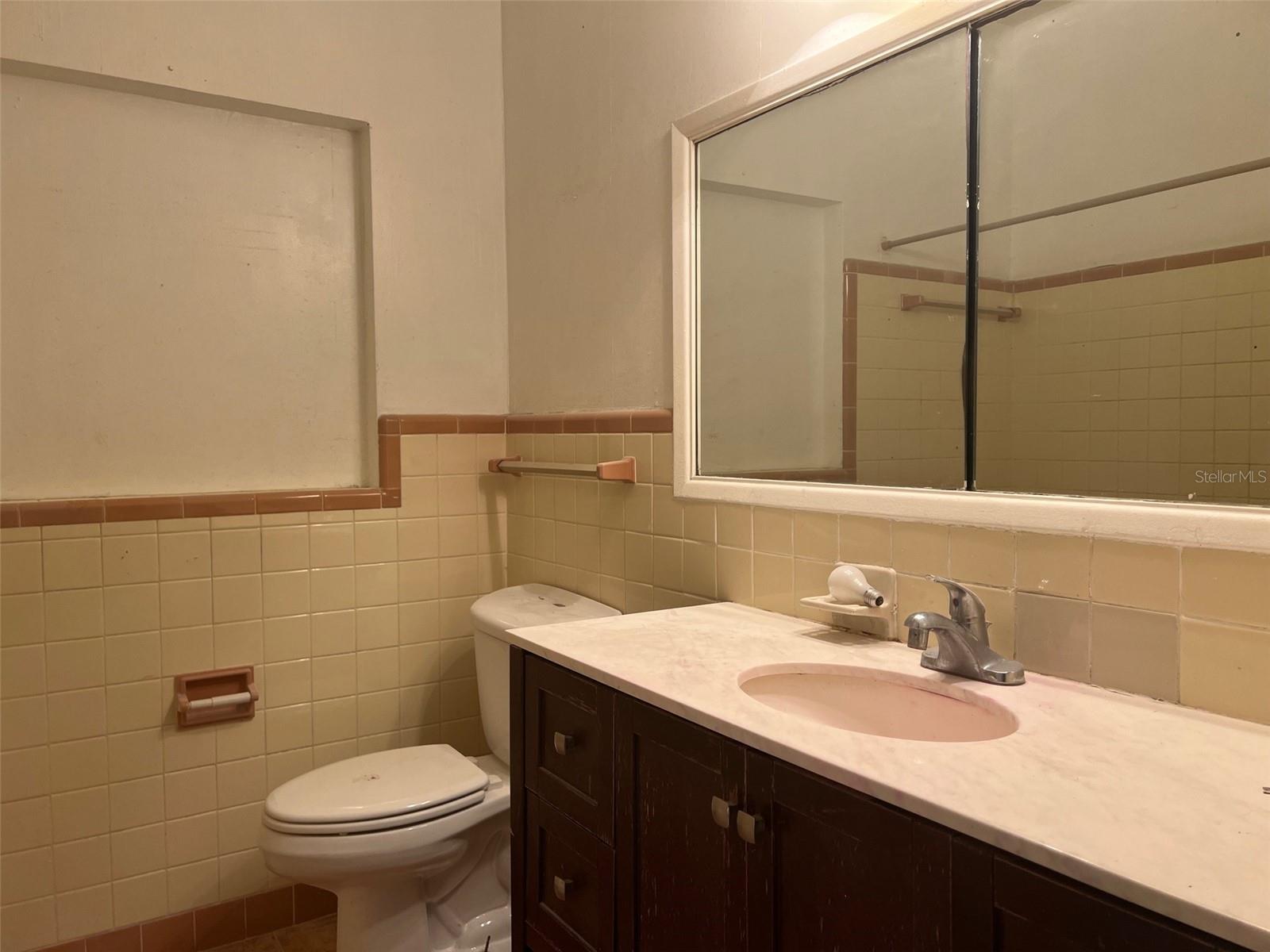 1373 FAIRFAX RD, CLEARWATER, FL, 33764