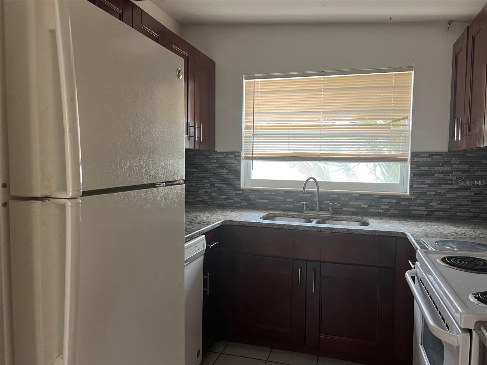 1373 FAIRFAX RD, CLEARWATER, FL, 33764