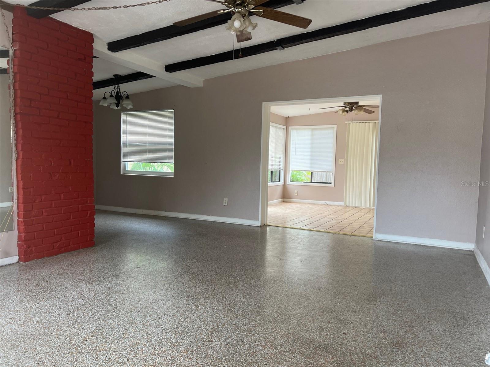 1373 FAIRFAX RD, CLEARWATER, FL, 33764