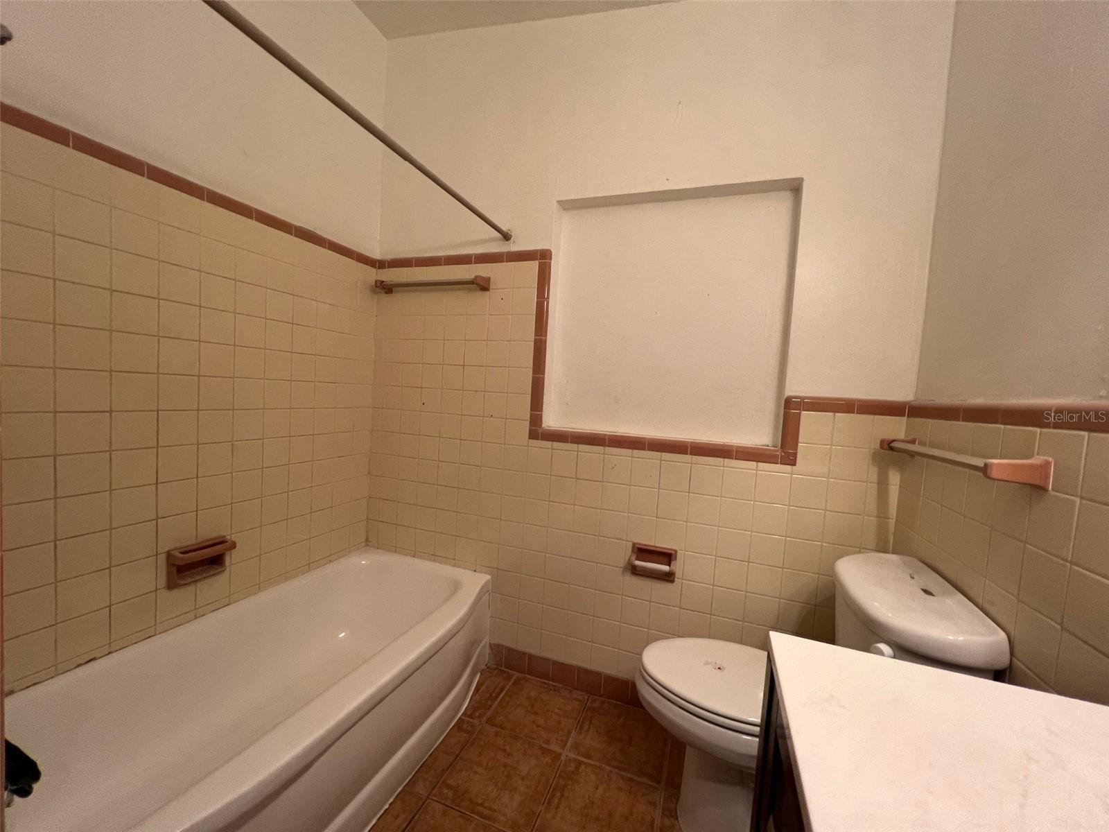 1373 FAIRFAX RD, CLEARWATER, FL, 33764