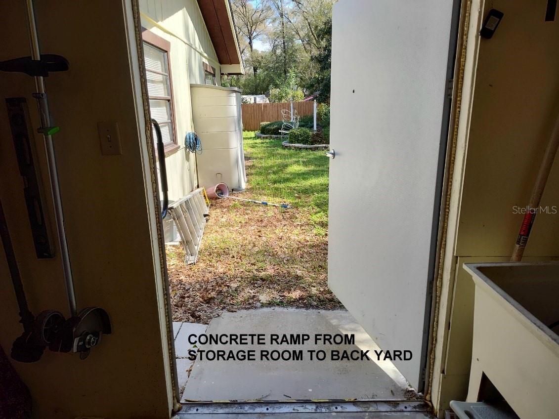 1128 HEIDI CT, DELAND, FL, 32720