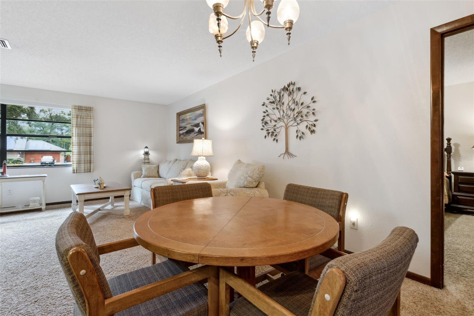 1128 HEIDI CT, DELAND, FL, 32720