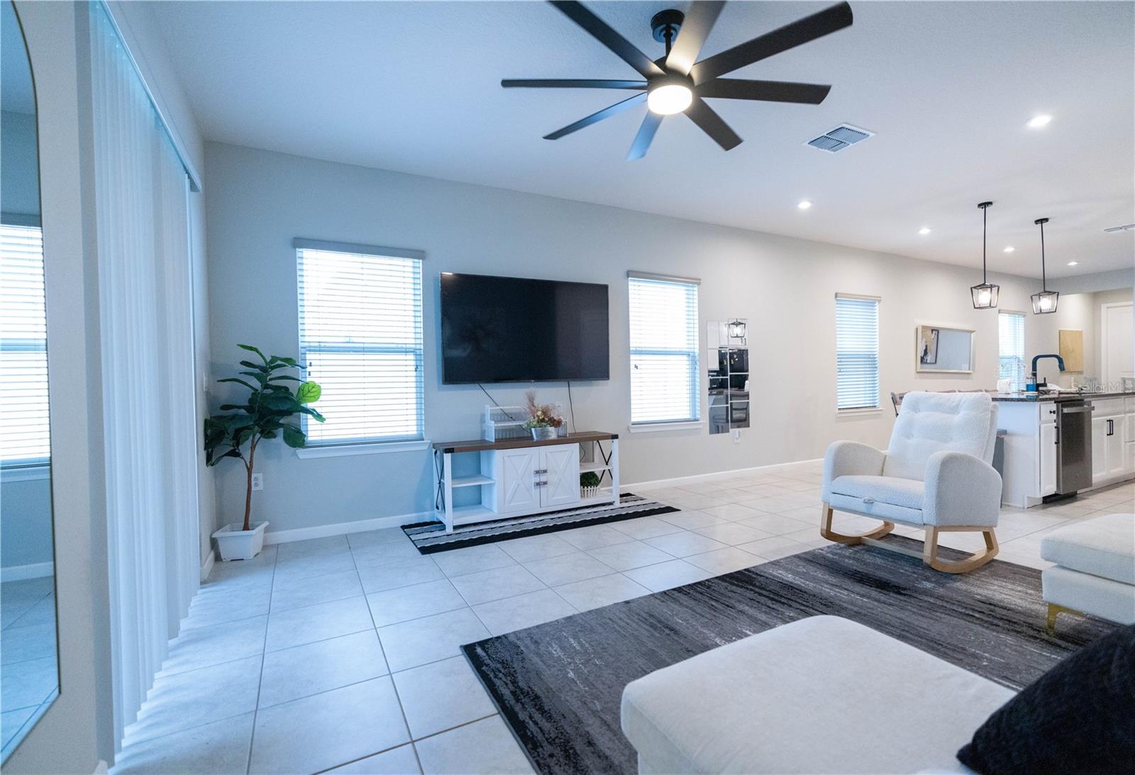 668 BLOOM TER, DAVENPORT, FL, 33837