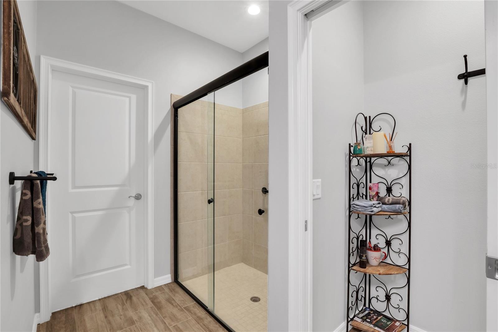 5716 COLONY GLEN RD, LITHIA, FL, 33547