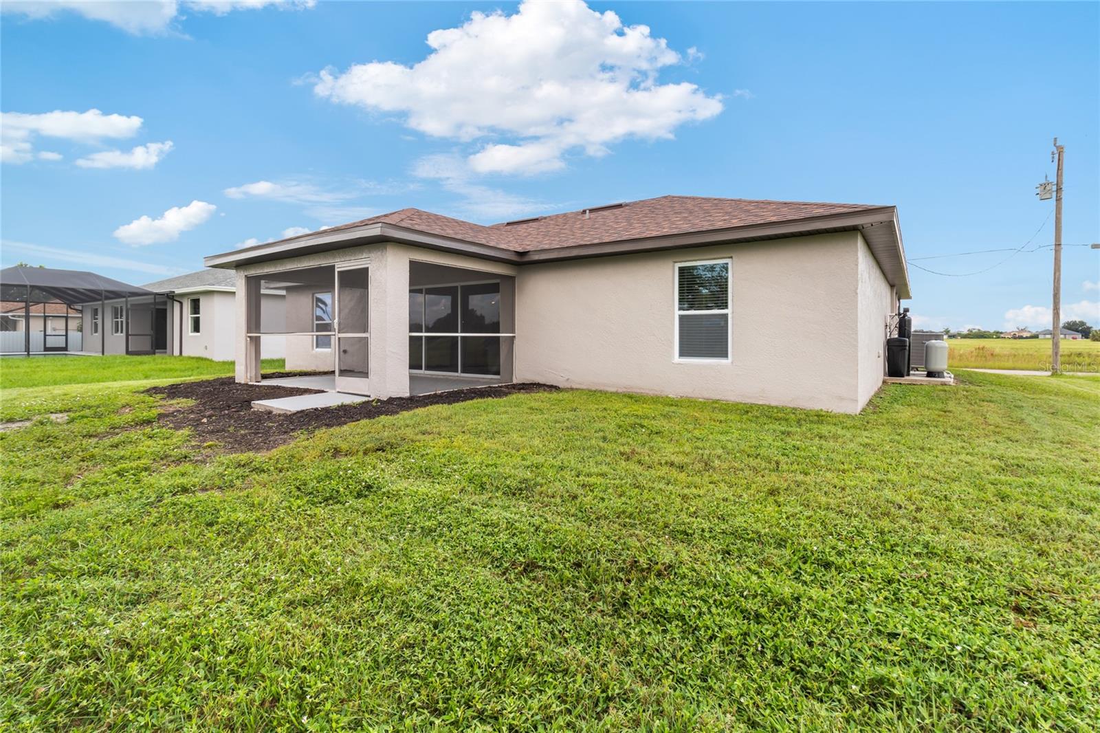 1021 NW 10TH AVE, CAPE CORAL, FL, 33993