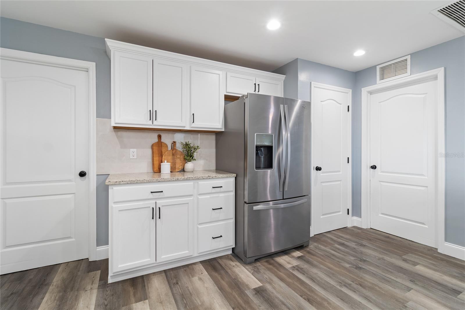 1021 NW 10TH AVE, CAPE CORAL, FL, 33993